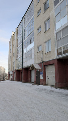 Продам двухкомнатную (2-комн.) квартиру, Зеленая (Зеленый Берег мкр.) ул, 10, Маркова рп