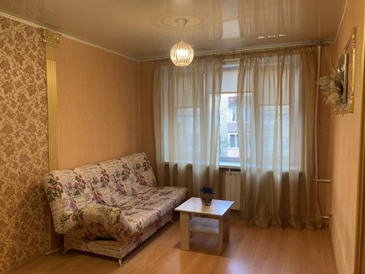 Продам однокомнатную (1-комн.) квартиру, Коминтерна ул, 17, Раменское г