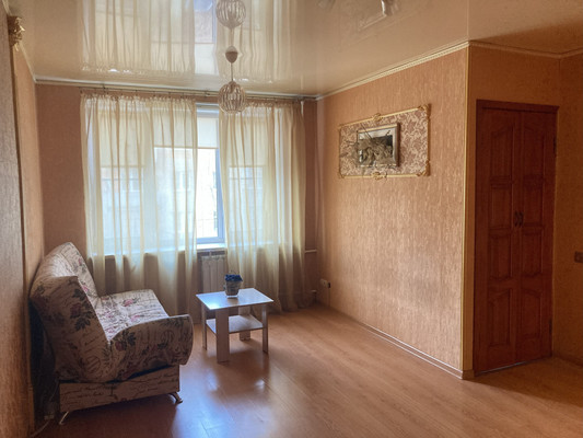 Продам однокомнатную (1-комн.) квартиру, Коминтерна ул, 17, Раменское г