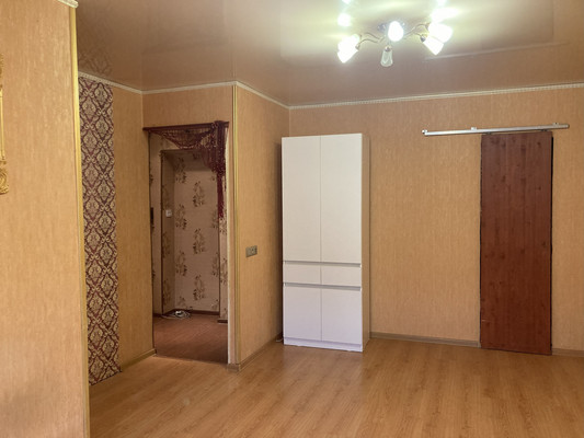 Продам однокомнатную (1-комн.) квартиру, Коминтерна ул, 17, Раменское г