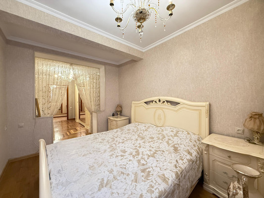 Продам многокомнатную квартиру, Тарчокова ул, 30, Нальчик г