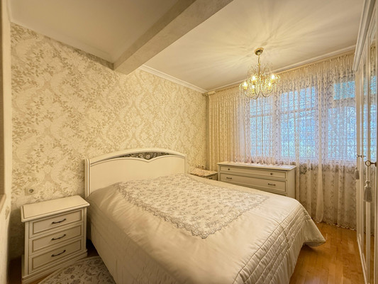 Продам многокомнатную квартиру, Тарчокова ул, 30, Нальчик г