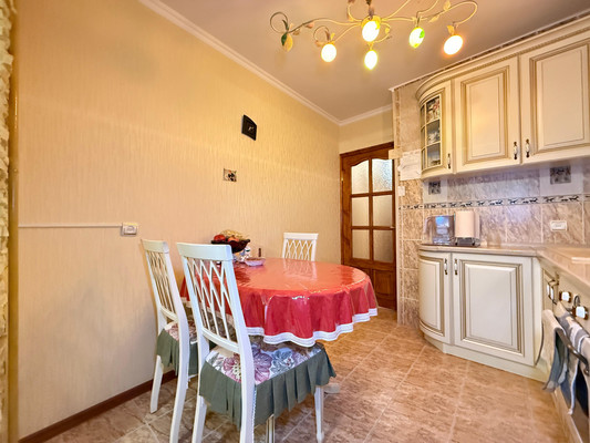 Продам многокомнатную квартиру, Тарчокова ул, 30, Нальчик г