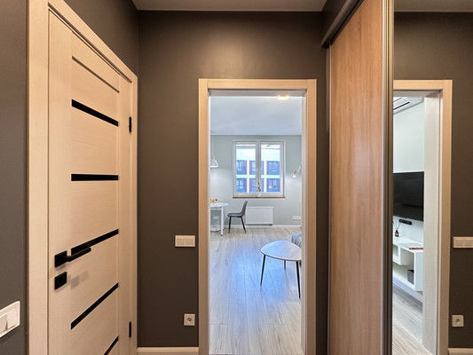 Продам однокомнатную (1-комн.) квартиру, Полковника Романова ул, 5, Нагорное п