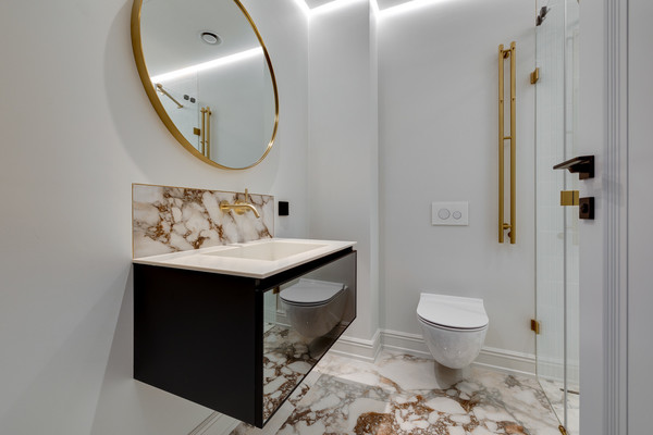 Продам трехкомнатную (3-комн.) квартиру, Поклонная ул, 9, Москва г