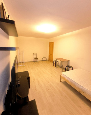 Продам однокомнатную (1-комн.) квартиру, Революционный пр-кт, 19/21, Подольск г