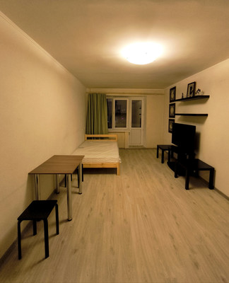 Продам однокомнатную (1-комн.) квартиру, Революционный пр-кт, 19/21, Подольск г