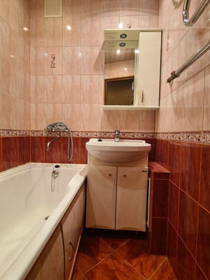 Продам двухкомнатную (2-комн.) квартиру, Бухарестская ул, 35к3, Санкт-Петербург г