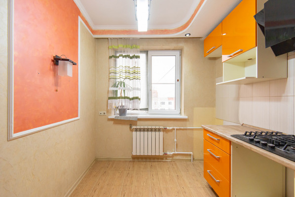 Продам двухкомнатную (2-комн.) квартиру, Королева пр-кт, 25/1, Ростов-на-Дону г