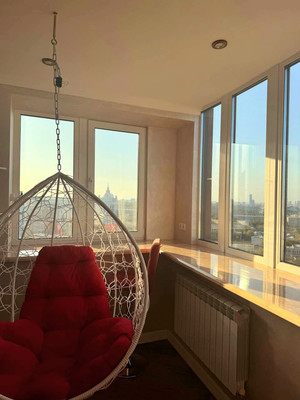 Продам многокомнатную квартиру, 60-летия Октября пр-кт, 17, Москва г