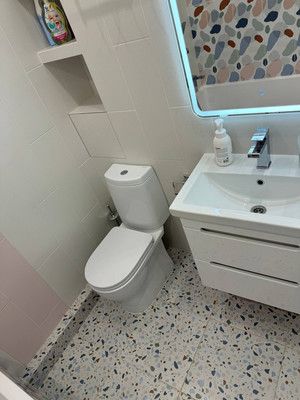 Продам многокомнатную квартиру, 60-летия Октября пр-кт, 17, Москва г