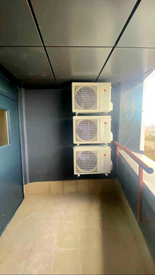 Продам многокомнатную квартиру, 60-летия Октября пр-кт, 17, Москва г