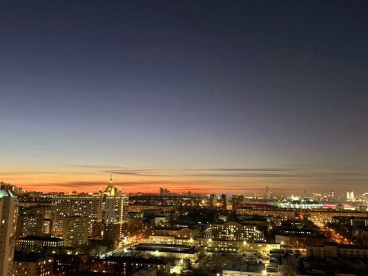 Продам многокомнатную квартиру, 60-летия Октября пр-кт, 17, Москва г