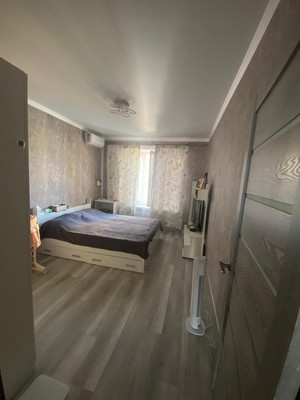 Сдам двухкомнатную (2-комн.) квартиру, Конгрессная ул, 27, Краснодар г