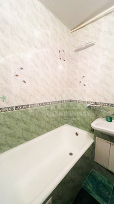 Продам двухкомнатную (2-комн.) квартиру, Балакирева ул, 29/87, Ростов-на-Дону г