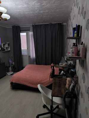 Продам трехкомнатную (3-комн.) квартиру, Руднёвка ул, 9, Москва г