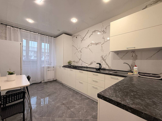 Продам однокомнатную (1-комн.) квартиру, Эшкинина ул, 19, Йошкар-Ола г