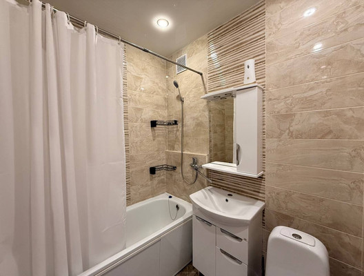 Продам однокомнатную (1-комн.) квартиру, Эшкинина ул, 19, Йошкар-Ола г