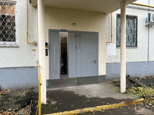 Продам однокомнатную (1-комн.) квартиру, Туристская ул, 18, Москва г