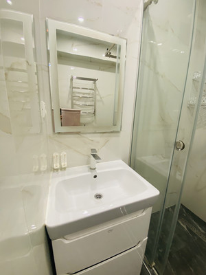 Сдам двухкомнатную (2-комн.) квартиру, Волжская (Центральный р-н) ул, 34к3, Сочи г