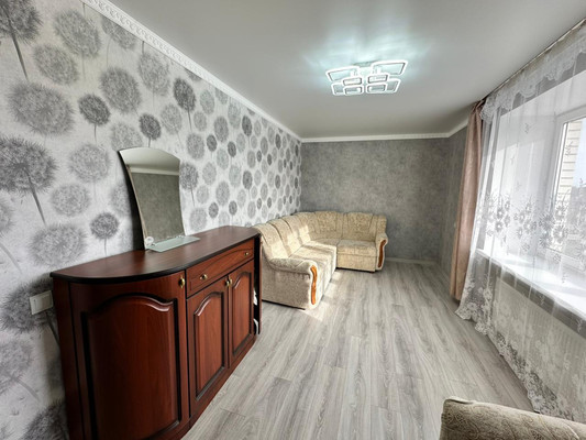 Сдам однокомнатную (1-комн.) квартиру, Краснооктябрьская ул, 54, Тихорецк г