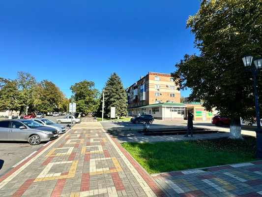 Сдам торговое помещение 111 м2, Октябрьская ул, 6, Тихорецк г