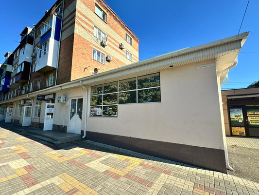 Сдам торговое помещение 111 м2, Октябрьская ул, 6, Тихорецк г