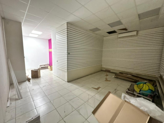 Сдам торговое помещение 111 м2, Октябрьская ул, 6, Тихорецк г