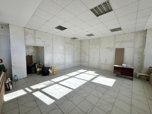 Сдам торговое помещение 111 м2, Октябрьская ул, 6, Тихорецк г