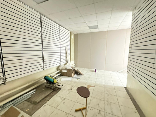 Сдам торговое помещение 111 м2, Октябрьская ул, 6, Тихорецк г