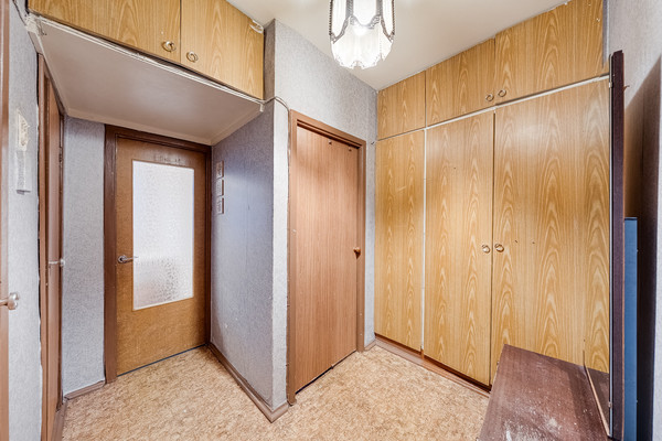 Продам однокомнатную (1-комн.) квартиру, Яна Райниса б-р, 1, Москва г