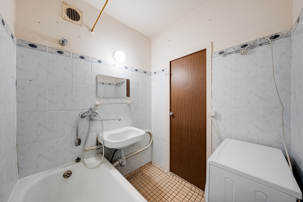 Продам однокомнатную (1-комн.) квартиру, Яна Райниса б-р, 1, Москва г