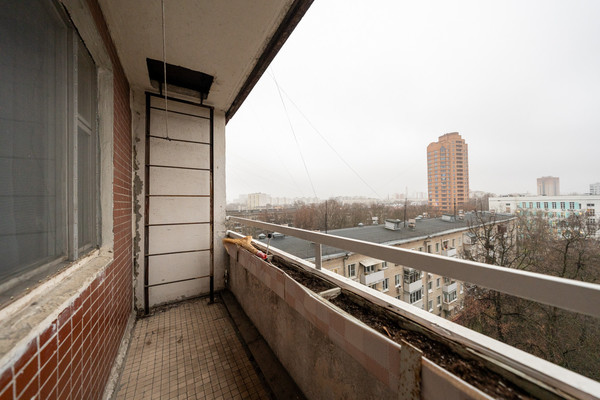 Продам однокомнатную (1-комн.) квартиру, Яна Райниса б-р, 1, Москва г