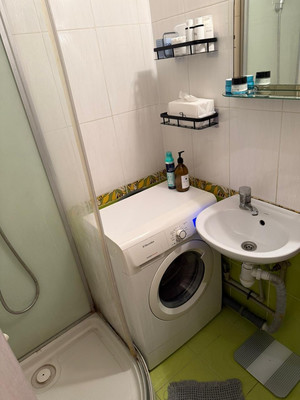 Продам однокомнатную (1-комн.) квартиру, Беспалова ул, 41, Симферополь г