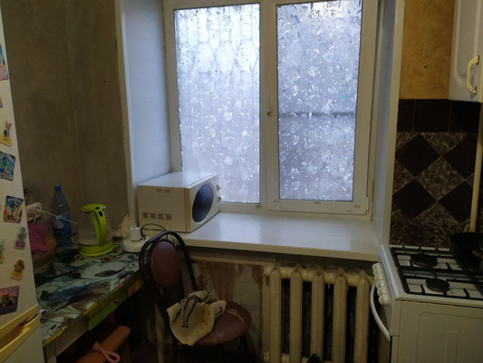 Продам двухкомнатную (2-комн.) квартиру, Деповская ул, 208кб, Ишим г