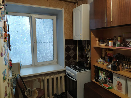 Продам двухкомнатную (2-комн.) квартиру, Деповская ул, 208кб, Ишим г