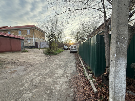 Продам комнату в 5-комн. квартире, Белова ул, 25, Мирное с