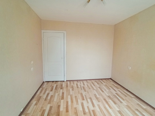 Продам двухкомнатную (2-комн.) квартиру, им. 40-летия Победы ул, 99, Краснодар г