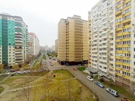 Продам двухкомнатную (2-комн.) квартиру, им. 40-летия Победы ул, 99, Краснодар г