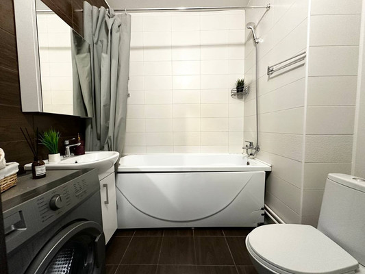 Продам однокомнатную (1-комн.) квартиру, Верхне-Каменская ул, 3к1, Санкт-Петербург г