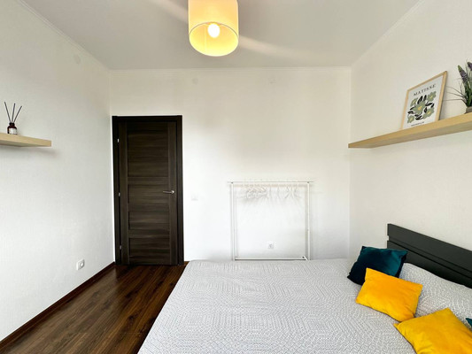 Продам однокомнатную (1-комн.) квартиру, Верхне-Каменская ул, 3к1, Санкт-Петербург г