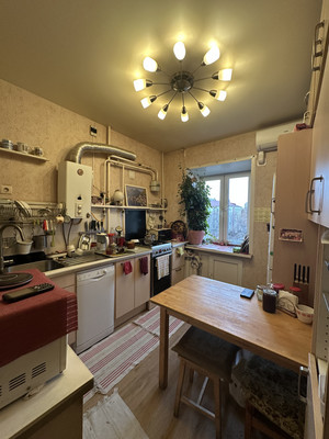 Продам двухкомнатную (2-комн.) квартиру, Достоевского ул, 15, Казань г