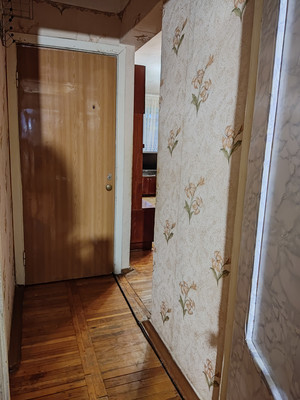 Продам трехкомнатную (3-комн.) квартиру, им. Стасова ул, 142, Краснодар г