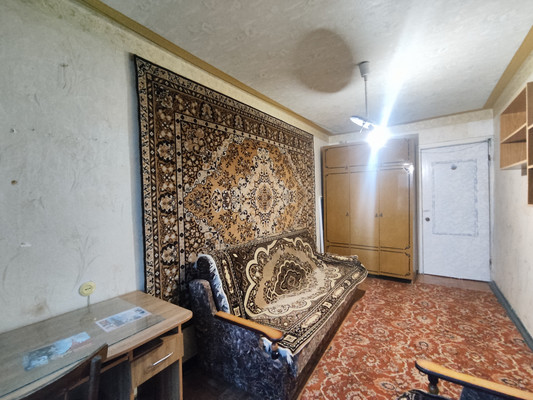 Продам трехкомнатную (3-комн.) квартиру, им. Стасова ул, 142, Краснодар г