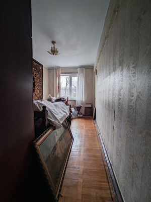 Продам трехкомнатную (3-комн.) квартиру, им. Стасова ул, 142, Краснодар г