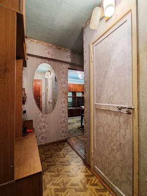 Продам трехкомнатную (3-комн.) квартиру, им. Стасова ул, 142, Краснодар г