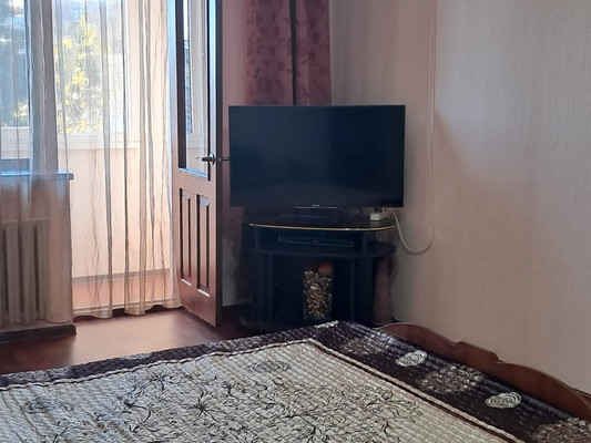 Продам трехкомнатную (3-комн.) квартиру, Деповская ул, 21А, Туапсе г