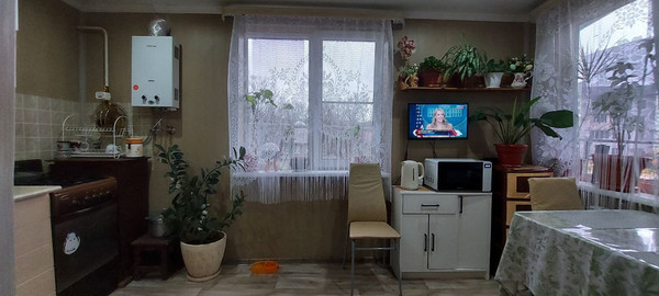 Продам двухкомнатную (2-комн.) квартиру, Гражданский пер, 9, Туапсе г