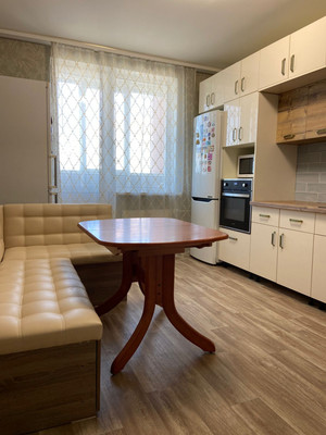 Продам трехкомнатную (3-комн.) квартиру, Авиаторов Балтики пр-кт, 19, Мурино п