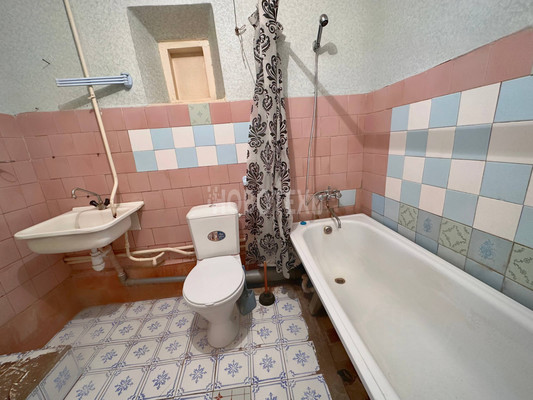 Продам дом, Комарова ул, 80, Каневская ст-ца, 0 км от города